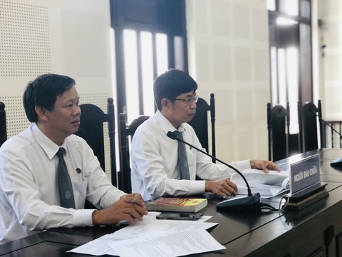 Tuyên án chung thân 2 bị cáo giết người rồi chôn xác ở Đà Nẵng - Ảnh 2. Tuyên án chung thân 2 bị cáo giết người rồi chôn xác ở Đà Nẵng - Ảnh 2.