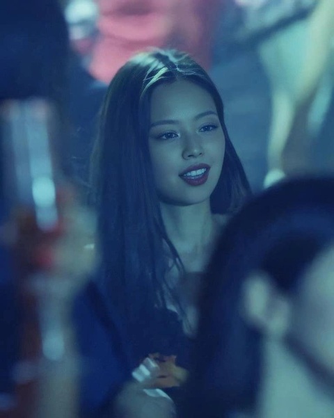 Ba nữ thần tượng Kpop được mời tham dự Liên hoan phim Cannes 2023 - Ảnh 2. Ba nữ thần tượng Kpop được mời tham dự Liên hoan phim Cannes 2023 - Ảnh 2.