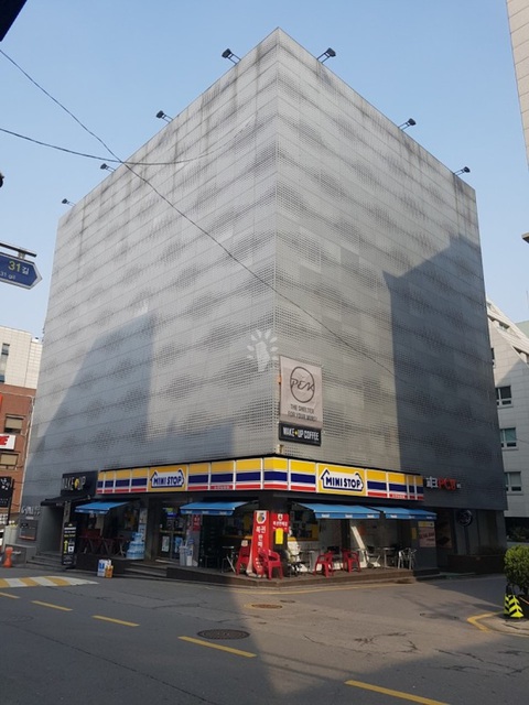 ‘Mợ chảnh Jeon Ji Hyun chi hơn 231 tỉ tậu penthouse - Ảnh 4. ‘Mợ chảnh Jeon Ji Hyun chi hơn 231 tỉ tậu penthouse - Ảnh 4.