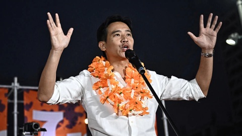 Bầu cử Thái Lan: Đương kim thủ tướng đua với tỉ phú và hậu duệ ông Thaksin - Ảnh 4. Bầu cử Thái Lan: Đương kim thủ tướng đua với tỉ phú và hậu duệ ông Thaksin - Ảnh 4.