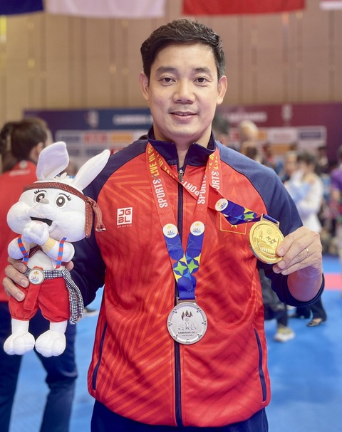 Giáo viên thể dục ở TP.HCM đoạt 2 huy chương tại SEA Games 32 - Ảnh 1. Giáo viên thể dục ở TP.HCM đoạt 2 huy chương tại SEA Games 32 - Ảnh 1.