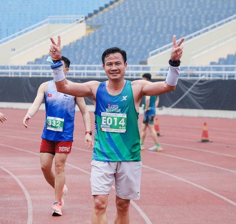 Thầy trò Nguyễn Thị Oanh trả lời trực tuyến, giao lưu với độc giả tại TP.HCM - Ảnh 4. Thầy trò Nguyễn Thị Oanh trả lời trực tuyến, giao lưu với độc giả tại TP.HCM - Ảnh 4.