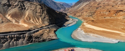 Ladakh - Tiểu Tây Tạng hút du khách Việt mùa hè - Ảnh 1. Ladakh - Tiểu Tây Tạng hút du khách Việt mùa hè - Ảnh 1.