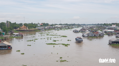Triển khai dự án làng bè sắc màu ngã ba sông Châu Đốc - Ảnh 2. Triển khai dự án làng bè sắc màu ngã ba sông Châu Đốc - Ảnh 2.