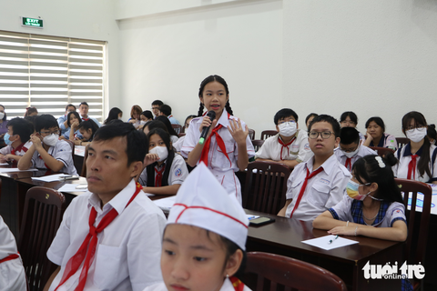 Khi trẻ lên tiếng tại kỳ họp Hội đồng Trẻ em - Ảnh 3. Kỳ họp có nhiều ý kiến phản biện của đại biểu trẻ em tham dự - Ảnh: BÌNH MINH