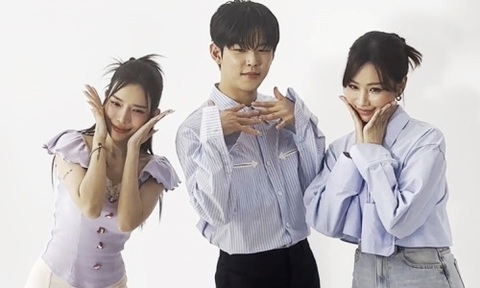 Min và Paul Kim tình tứ trong ca khúc mừng đám cưới Hyun Bin - Son Ye Jin - Ảnh 5. Min và Paul Kim tình tứ trong ca khúc mừng đám cưới Hyun Bin - Son Ye Jin - Ảnh 5.