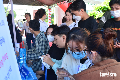 Hơn 1.000 cơ hội việc làm cho sinh viên miền Tây - Ảnh 3. Hơn 1.000 cơ hội việc làm cho sinh viên miền Tây - Ảnh 3.