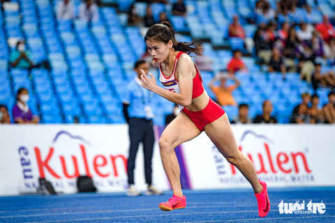 Vẻ đẹp thiên thần của các nữ VĐV điền kinh Việt Nam tại SEA Games 32 - Ảnh 7. Vẻ đẹp thiên thần của các nữ VĐV điền kinh Việt Nam tại SEA Games 32 - Ảnh 7.