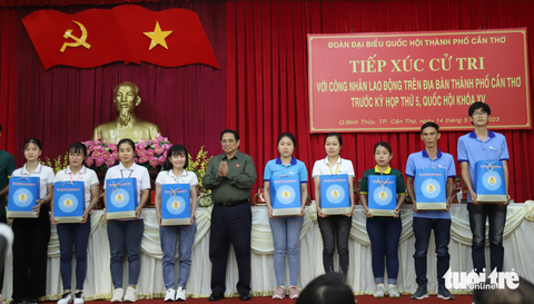 Thủ tướng: Ưu tiên đường sắt tốc độ cao TP.HCM - Cần Thơ - Ảnh 4. Thủ tướng: Ưu tiên đường sắt tốc độ cao TP.HCM - Cần Thơ - Ảnh 4.