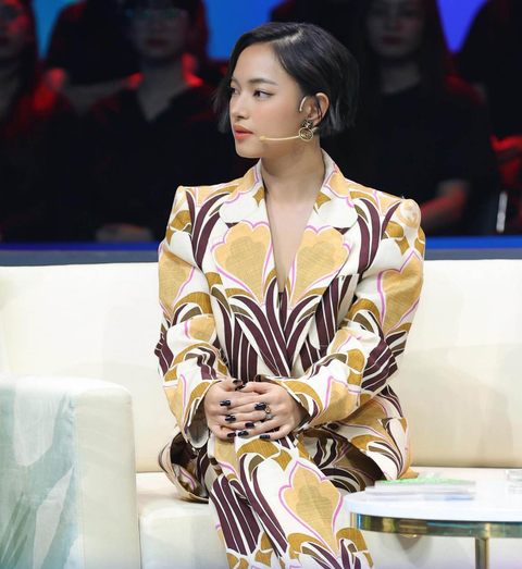 Tin tức giải trí ngày 14-5: Chi Pu hát See tình điểm cao nhất, Trấn Thành làm MC Rap Việt mùa 3 - Ảnh 6. Tin tức giải trí ngày 14-5: Chi Pu hát See tình điểm cao nhất, Trấn Thành làm MC Rap Việt mùa 3 - Ảnh 6.