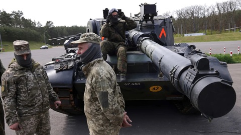 Phần lớn người Đức không muốn Ukraine gia nhập NATO - Ảnh 1. Phần lớn người Đức không muốn Ukraine gia nhập NATO - Ảnh 1.