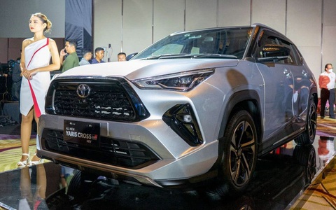 Xe đã đăng ký ở Việt Nam Toyota Yaris Cross 2023 ra mắt: Lớn hơn Raize, nhỏ hơn Corolla Cross - Ảnh 3. Xe đã đăng ký ở Việt Nam Toyota Yaris Cross 2023 ra mắt: Lớn hơn Raize, nhỏ hơn Corolla Cross - Ảnh 3.