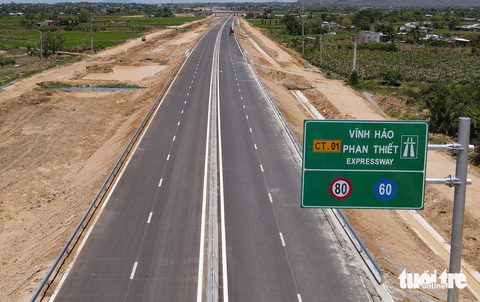 Cao tốc Vĩnh Hảo - Phan Thiết cho xe chạy từ 19-5 - Ảnh 10. Cao tốc Vĩnh Hảo - Phan Thiết cho xe chạy từ 19-5 - Ảnh 10.