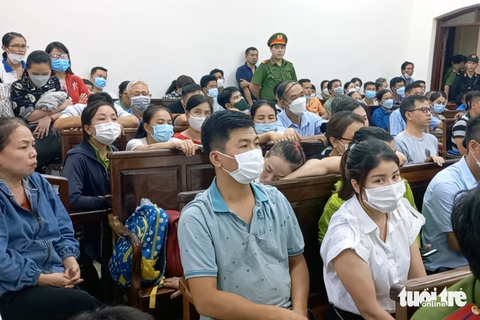 Giám đốc vẽ dự án ma lừa hơn 400 khách hàng lãnh 20 năm tù - Ảnh 2. Giám đốc vẽ dự án ma lừa hơn 400 khách hàng lãnh 20 năm tù - Ảnh 2.