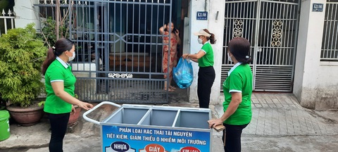 Đà Nẵng tiến gần tới mốc phân loại rác tại nguồn toàn thành phố - Ảnh 2. Đà Nẵng tiến gần tới mốc phân loại rác tại nguồn toàn thành phố - Ảnh 2.