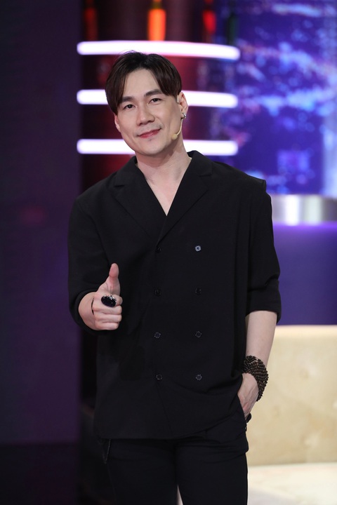 Khánh Phương bị đồn nghỉ hát vì... quá giàu - Ảnh 1. Khánh Phương bị đồn nghỉ hát vì... quá giàu - Ảnh 1.