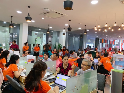 Thầy cô ủng hộ xét học bạ vào đại học, giảm áp lực thi cử - Ảnh 1. Thầy cô ủng hộ xét học bạ vào đại học, giảm áp lực thi cử - Ảnh 1.