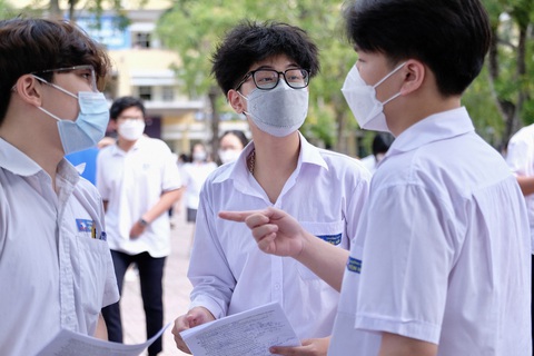 Trường nào tại Hà Nội có tỉ lệ chọi, điểm chuẩn vào lớp 10 năm trước cao? - Ảnh 1. Trường nào tại Hà Nội có tỉ lệ chọi, điểm chuẩn vào lớp 10 năm trước cao? - Ảnh 1.
