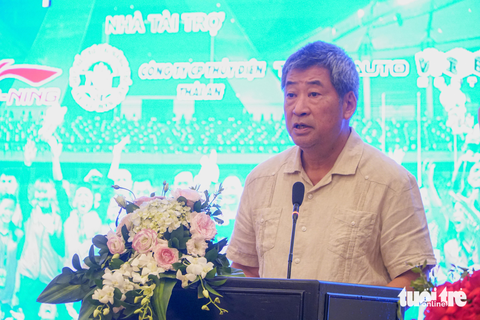 Nguyễn Thị Oanh xúc động nhận ô tô hơn 900 triệu đồng - Ảnh 2. Nguyễn Thị Oanh xúc động nhận ô tô hơn 900 triệu đồng - Ảnh 2.