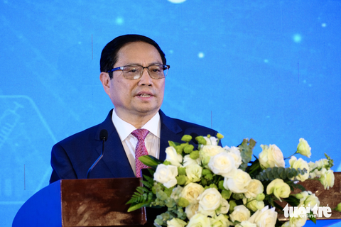 Thủ tướng Chính phủ: Làm khoa học đôi khi phải chấp nhận cô đơn - Ảnh 2. Thủ tướng Chính phủ: Làm khoa học đôi khi phải chấp nhận cô đơn - Ảnh 2.