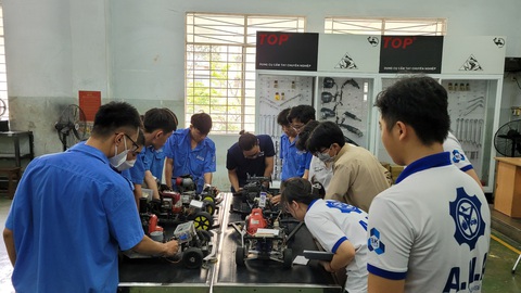 Kiến nghị trường cao đẳng được tự chọn bộ chủ quản - Ảnh 1. Kiến nghị trường cao đẳng được tự chọn bộ chủ quản - Ảnh 1.