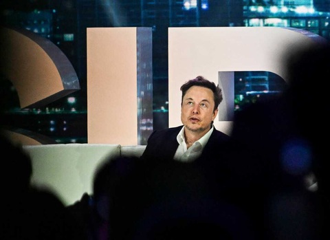 Elon Musk muốn tự tuyển từng người vào Tesla: Sẽ mất 21 ngày đêm không ăn không ngủ - Ảnh 2. Elon Musk muốn tự tuyển từng người vào Tesla: Sẽ mất 21 ngày đêm không ăn không ngủ - Ảnh 2.