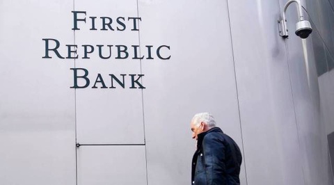 First Republic của Mỹ sụp là do bị lây từ các ngân hàng khác - Ảnh 1. First Republic của Mỹ sụp là do bị lây từ các ngân hàng khác - Ảnh 1.