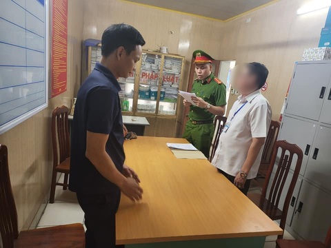 Bắt tạm giam một giám đốc trốn thuế hàng chục tỉ đồng - Ảnh 1. Bắt tạm giam một giám đốc trốn thuế hàng chục tỉ đồng - Ảnh 1.