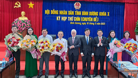 Ông Nguyễn Văn Lộc làm chủ tịch HĐND tỉnh Bình Dương - Ảnh 2. Ông Nguyễn Văn Lộc làm chủ tịch HĐND tỉnh Bình Dương - Ảnh 2.