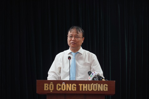 Xuất hiện cắt điện luân phiên, Bộ Công Thương nói đã có chỉ đạo - Ảnh 1. Xuất hiện cắt điện luân phiên, Bộ Công Thương nói đã có chỉ đạo - Ảnh 1.