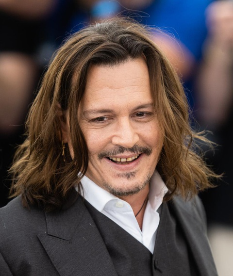 Fan ngán ngẩm với hàm răng mục nát của Johnny Depp - Ảnh 4. Fan ngán ngẩm với hàm răng mục nát của Johnny Depp - Ảnh 4.