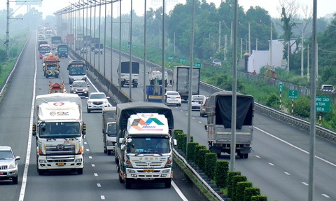 Thu phí để lấy cao tốc nuôi cao tốc - Ảnh 8. Thu phí để lấy cao tốc nuôi cao tốc - Ảnh 8.