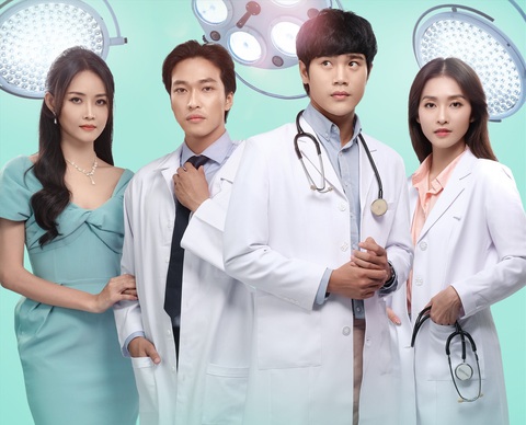 Mỹ nam kinh dị Trần Phong làm bác sĩ thiên tài mắc chứng tự kỷ - Ảnh 4. Mỹ nam kinh dị Trần Phong làm bác sĩ thiên tài mắc chứng tự kỷ - Ảnh 4.