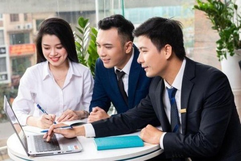 Tìm hiểu chi tiết việc làm của chuyên viên quan hệ khách hàng cá nhân - Ảnh 1. Tìm hiểu chi tiết việc làm của chuyên viên quan hệ khách hàng cá nhân - Ảnh 1.