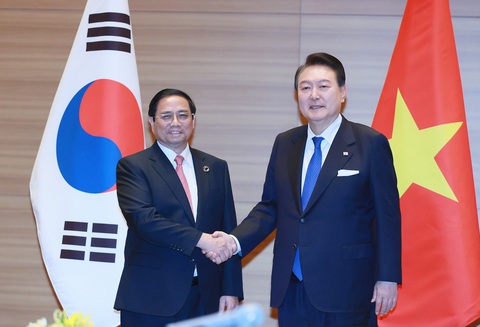 Thủ tướng Phạm Minh Chính hội kiến Tổng thống Hàn Quốc Yoon Suk Yeol - Ảnh 1. Thủ tướng Phạm Minh Chính hội kiến Tổng thống Hàn Quốc Yoon Suk Yeol - Ảnh 1.