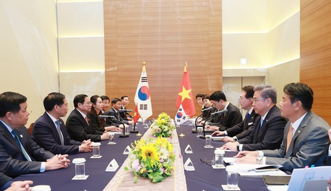 Thủ tướng Phạm Minh Chính hội kiến Tổng thống Hàn Quốc Yoon Suk Yeol - Ảnh 2. Thủ tướng Phạm Minh Chính hội kiến Tổng thống Hàn Quốc Yoon Suk Yeol - Ảnh 2.