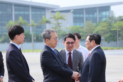 Thủ tướng Phạm Minh Chính lên đường dự hội nghị G7 mở rộng - Ảnh 3. Thủ tướng Phạm Minh Chính lên đường dự hội nghị G7 mở rộng - Ảnh 3.