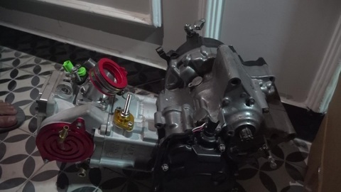 Công an TP.HCM đồng loạt kiểm tra các lò độ xe cho quái xế - Ảnh 4. Công an TP.HCM đồng loạt kiểm tra các lò độ xe cho quái xế - Ảnh 4.