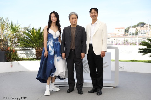 Thang Duy lại tỏa sáng ở Cannes: Sự nghiệp thăng hoa so với thời Sắc giới - Ảnh 6. Thang Duy lại tỏa sáng ở Cannes: Sự nghiệp thăng hoa so với thời Sắc giới - Ảnh 6.