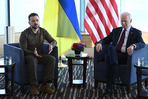 Người phát ngôn Tổng thống Zelensky đính chính về việc kiểm soát Bakhmut - Ảnh 1. Người phát ngôn Tổng thống Zelensky đính chính về việc kiểm soát Bakhmut - Ảnh 1.