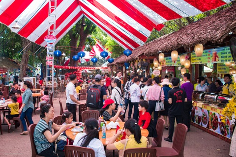 Liên hoan ‘Ẩm thực Hương sắc phương Nam’ tại công viên văn hóa Đầm Sen - Ảnh 3. Liên hoan ‘Ẩm thực Hương sắc phương Nam’ tại công viên văn hóa Đầm Sen - Ảnh 3.