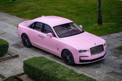 Rolls-Royce độ toàn màu hồng: Tốn 6 tháng, 1 bông hoa hết 30 giờ - Ảnh 6. Rolls-Royce độ toàn màu hồng: Tốn 6 tháng, 1 bông hoa hết 30 giờ - Ảnh 6.