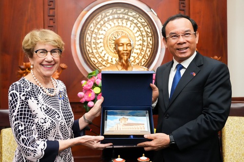 Bí thư TP.HCM Nguyễn Văn Nên tiếp thống đốc bang New South Wales - Ảnh 2. Bí thư TP.HCM Nguyễn Văn Nên tiếp thống đốc bang New South Wales - Ảnh 2.