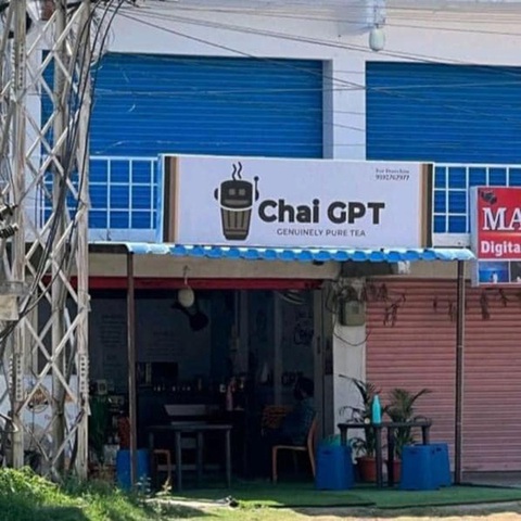 Ảnh vui 24-5: Tấm giấy khen đặc biệt chỉ có ở Quảng Nam - Ảnh 2. Ảnh vui 24-5: Tấm giấy khen đặc biệt chỉ có ở Quảng Nam - Ảnh 2.