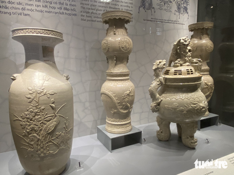 Ngẫm ngợi ‘Chiến Quốc sách’ trên đồ gốm Bát Tràng cổ - Ảnh 4. Ngẫm ngợi ‘Chiến Quốc sách’ trên đồ gốm Bát Tràng cổ - Ảnh 4.