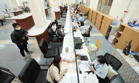 Bộ Nội vụ lên tiếng về đề xuất cán bộ không hẹn gặp, tiếp người dân ngoài trụ sở - Ảnh 1. Bộ Nội vụ lên tiếng về đề xuất cán bộ không hẹn gặp, tiếp người dân ngoài trụ sở - Ảnh 1.