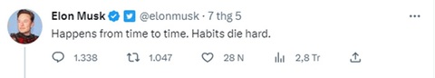 Cô gái loay hoay đổ xăng cho xe điện, Elon Musk cũng phải chú ý - Ảnh 2. Cô gái loay hoay đổ xăng cho xe điện, Elon Musk cũng phải chú ý - Ảnh 2.