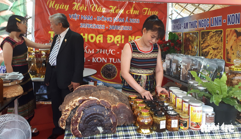 Hàng loạt đặc sản Đông Nam Á hội tụ tại ngày hội văn hóa ẩm thực ở TP.HCM - Ảnh 6. Hàng loạt đặc sản Đông Nam Á hội tụ tại ngày hội văn hóa ẩm thực ở TP.HCM - Ảnh 6.
