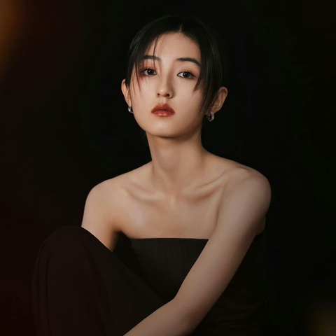 Tin tức giải trí 25-5: Yoo Ah In bị hắt nước vì sử dụng ma túy - Ảnh 7. Tin tức giải trí 25-5: Yoo Ah In bị hắt nước vì sử dụng ma túy - Ảnh 7.