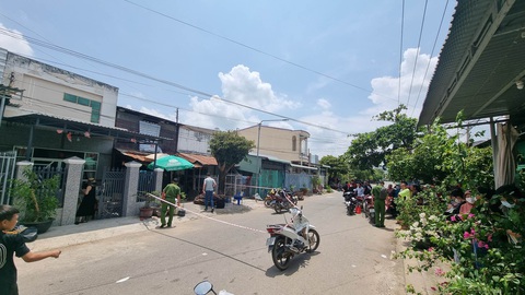 Điều tra vụ án con dùng dao giết cha ở Bình Thuận - Ảnh 1. Điều tra vụ án con dùng dao giết cha ở Bình Thuận - Ảnh 1.